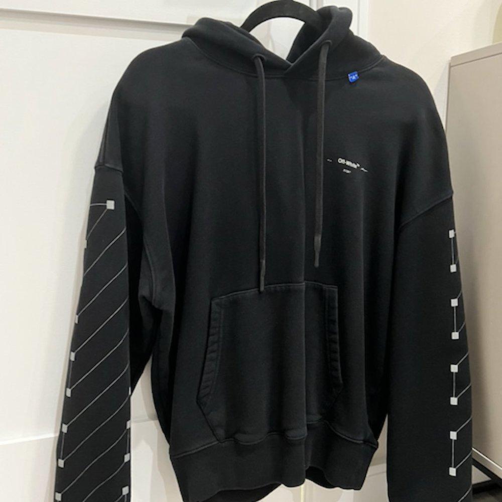 AUTHENTIC OFF WHITE FALL-WINTER 2020 IN BLACK